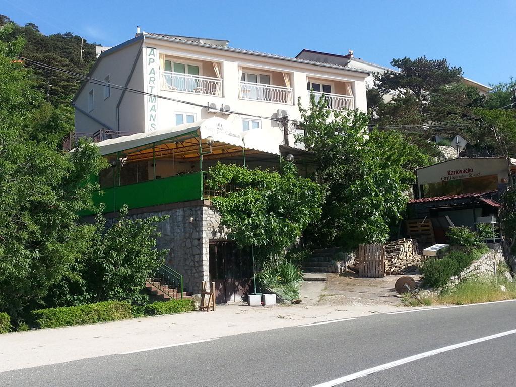 Apartments - Buffet 2B スヴェティ・ユライ エクステリア 写真