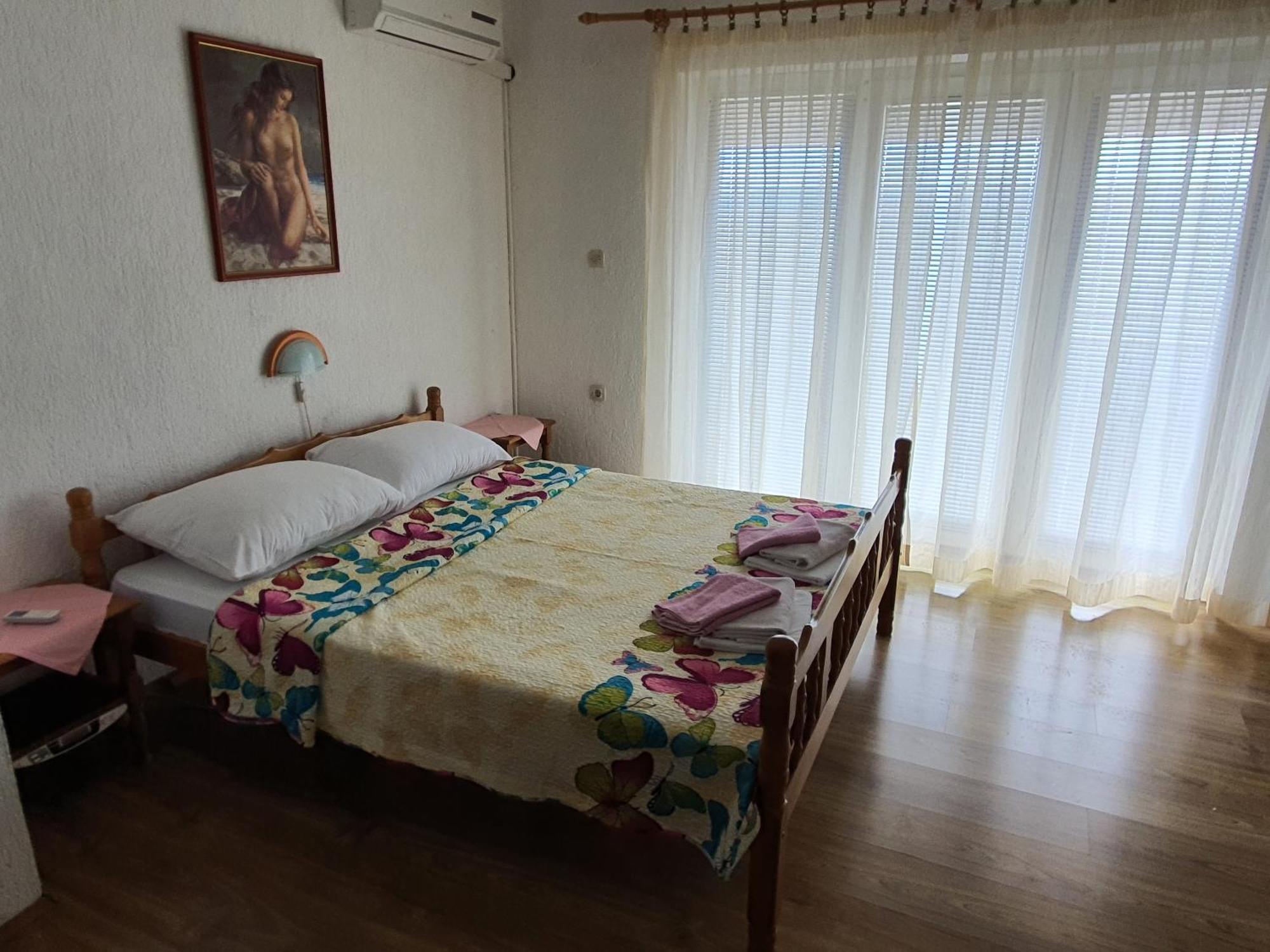 Apartments - Buffet 2B スヴェティ・ユライ 部屋 写真