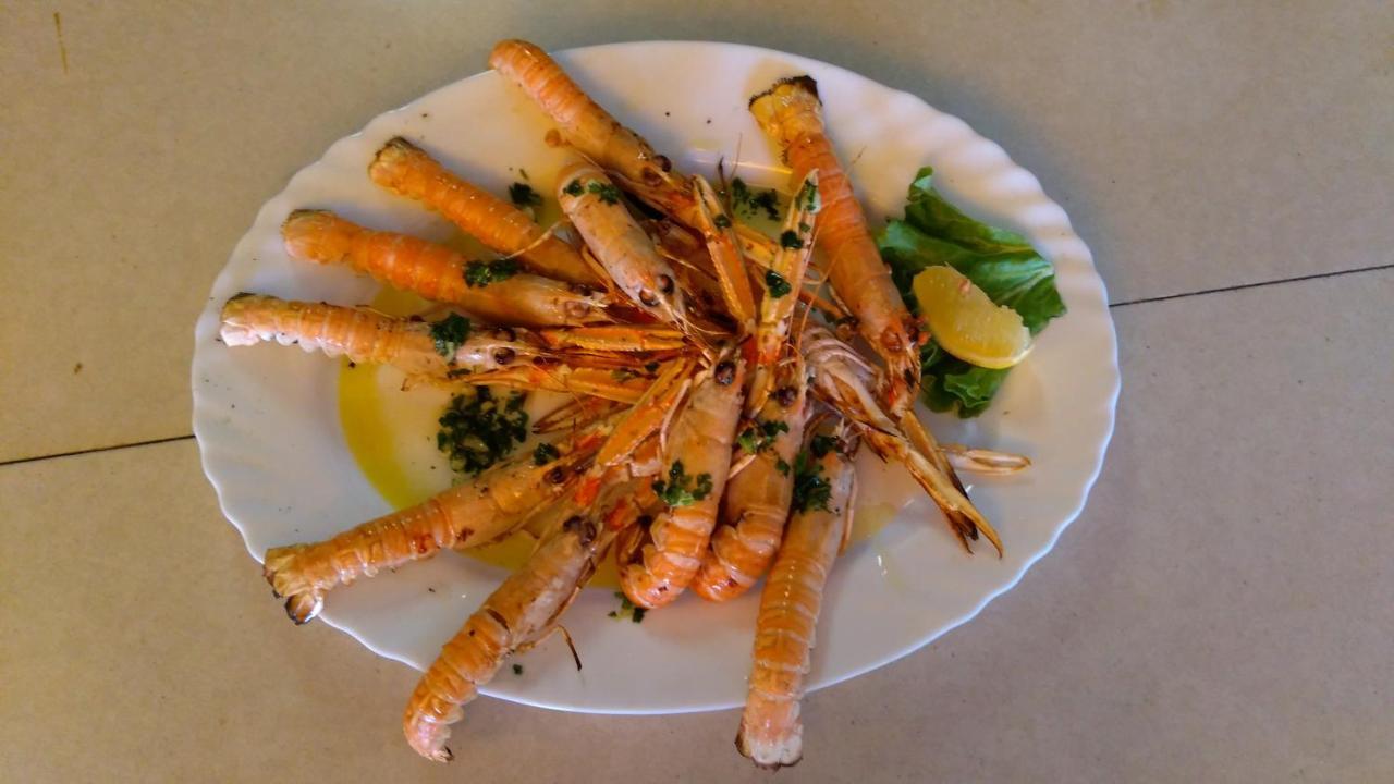 Apartments - Buffet 2B スヴェティ・ユライ エクステリア 写真